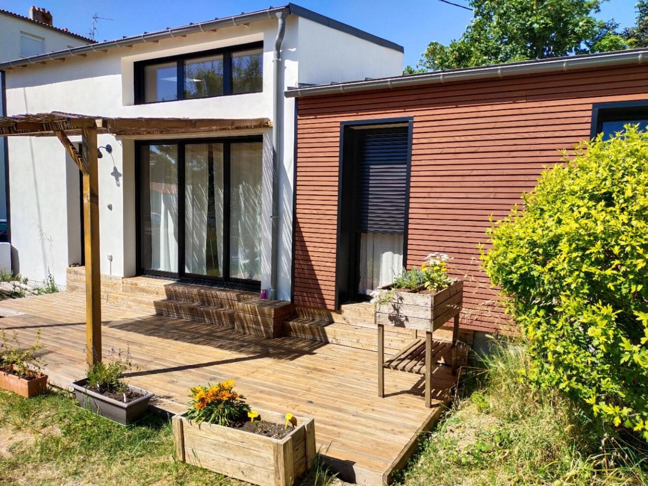 Notre Petite Maison La Rochelle  Exterior photo