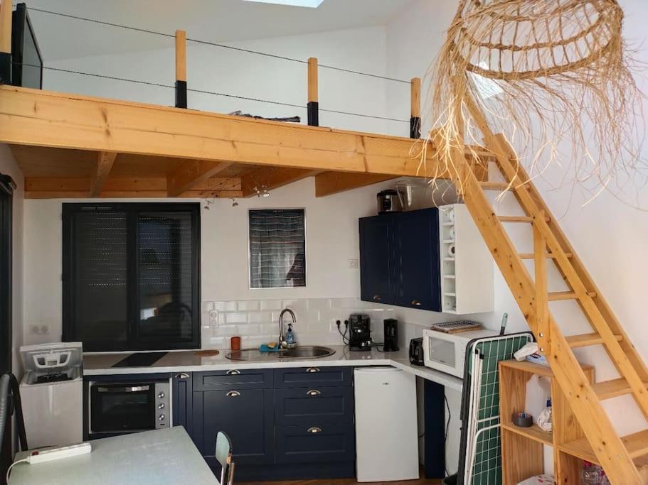 Notre Petite Maison La Rochelle  Exterior photo